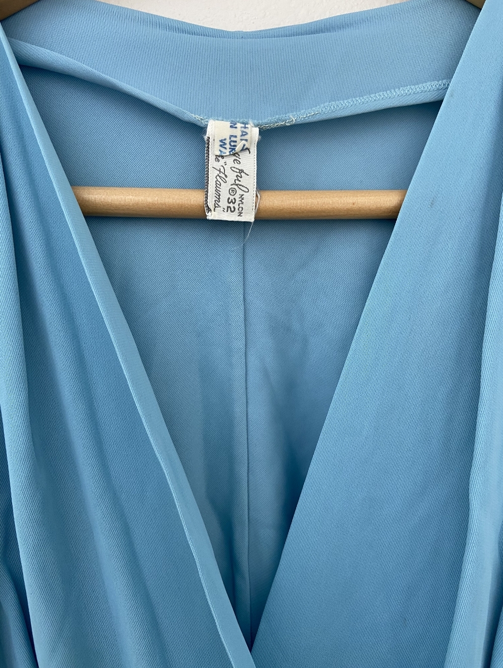 Vintage Blue Gown - Picture 4 of 6